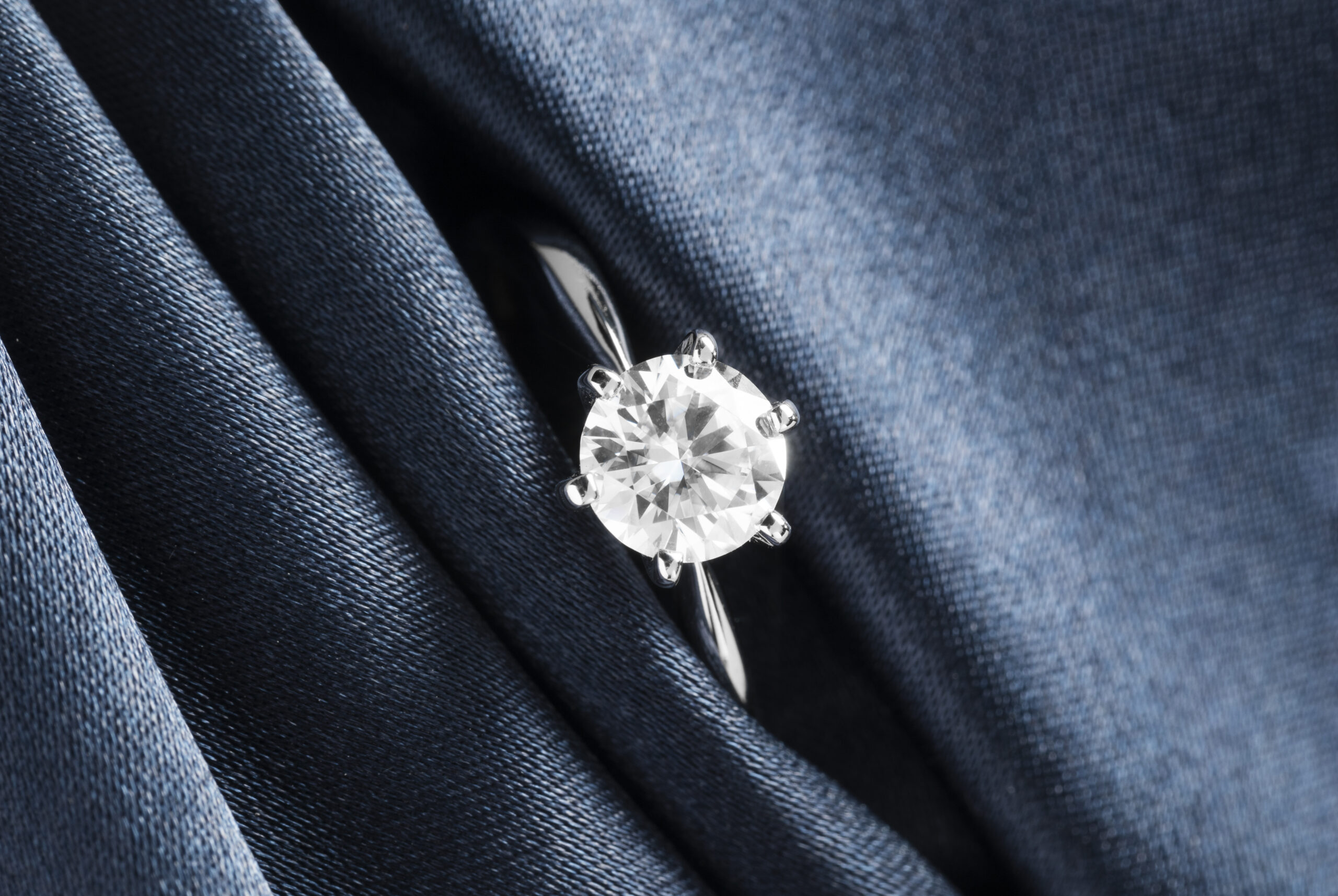 vendre-bague-diamant-a-paris